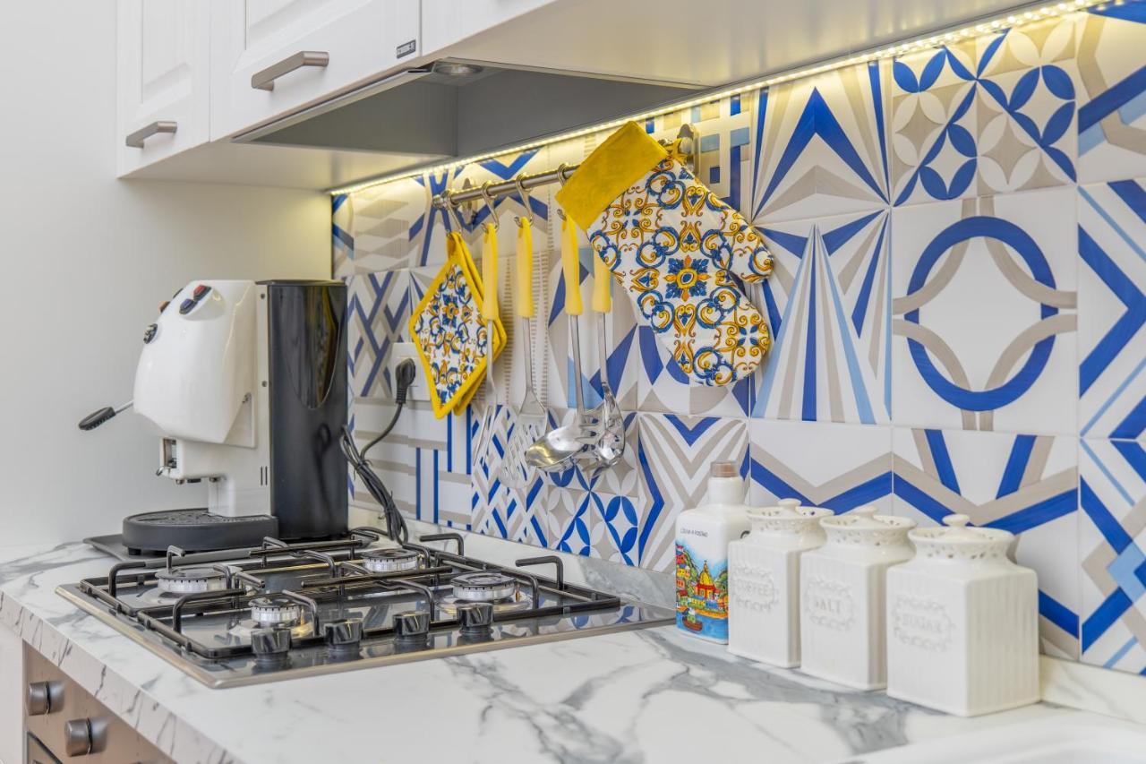 Yourhome - Casa Moscatelli 150 Steps Positano Luaran gambar